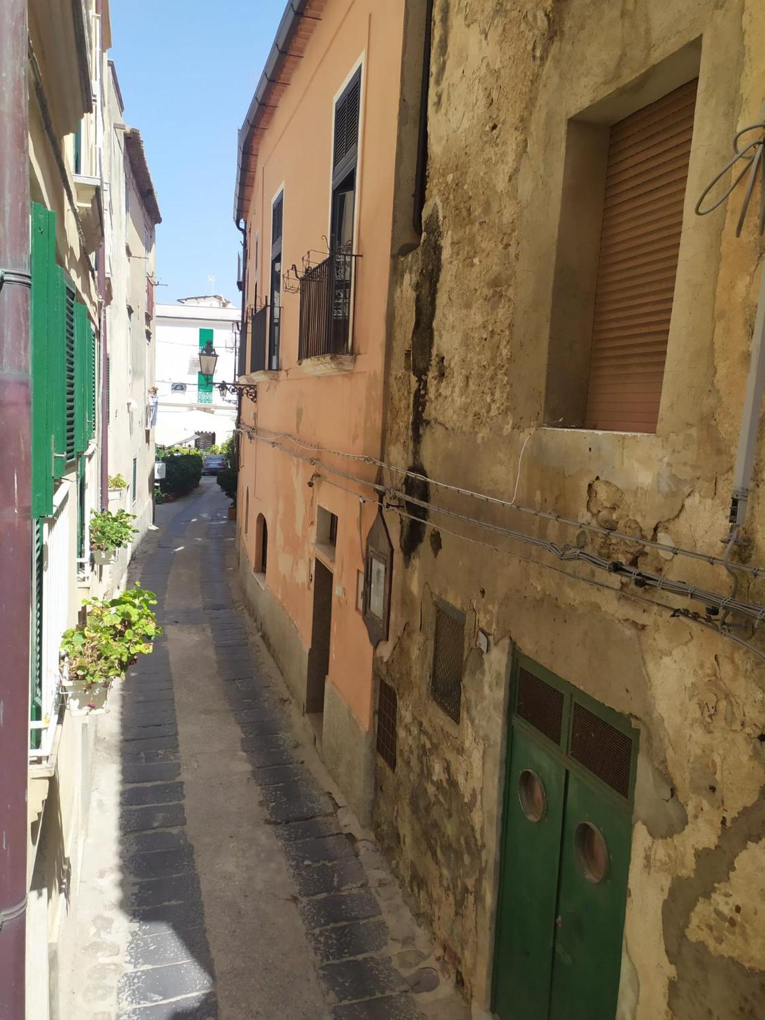 Apartmán Il Marchese Del Grillo Tropea Pokoj fotografie