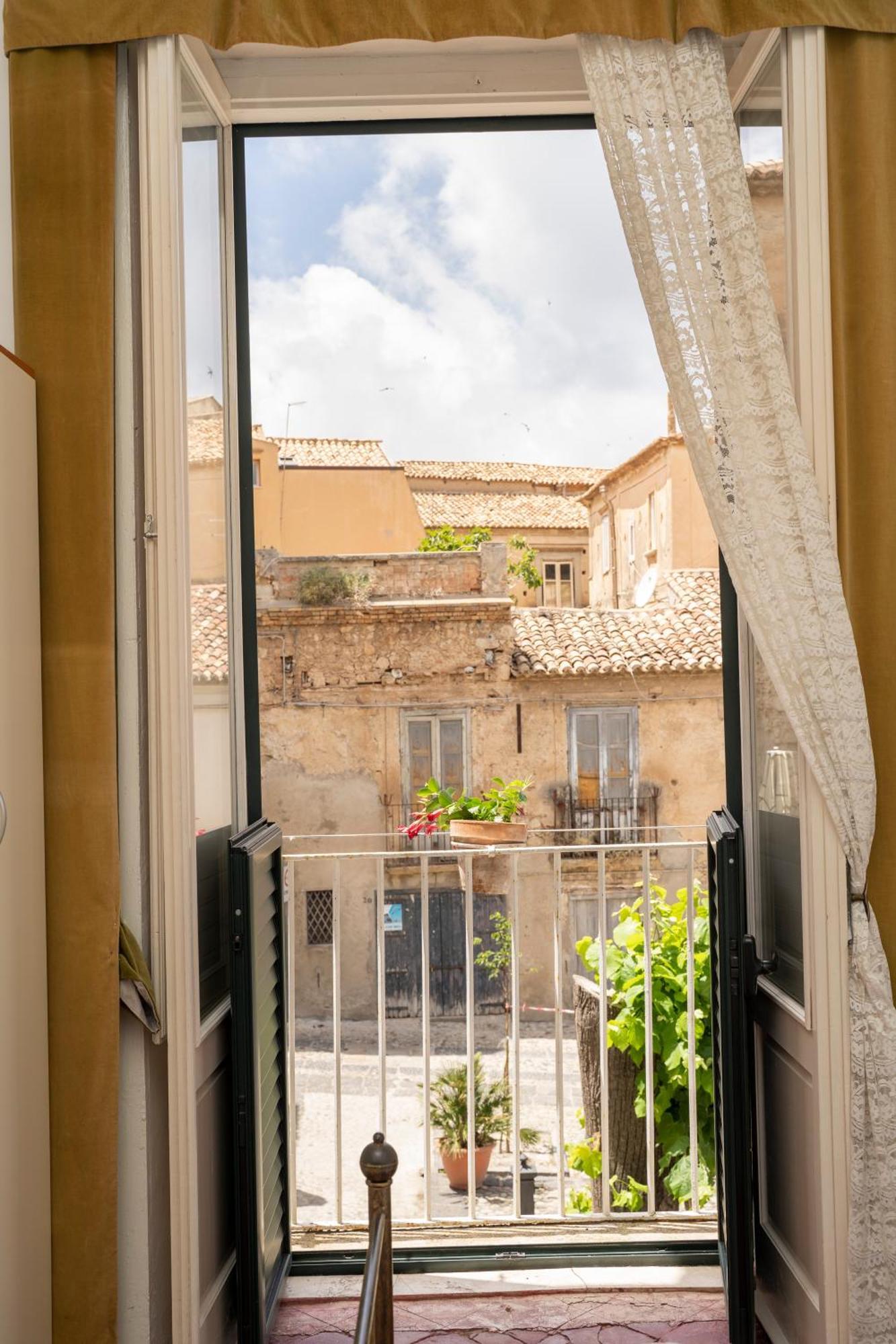 Apartmán Il Marchese Del Grillo Tropea Pokoj fotografie